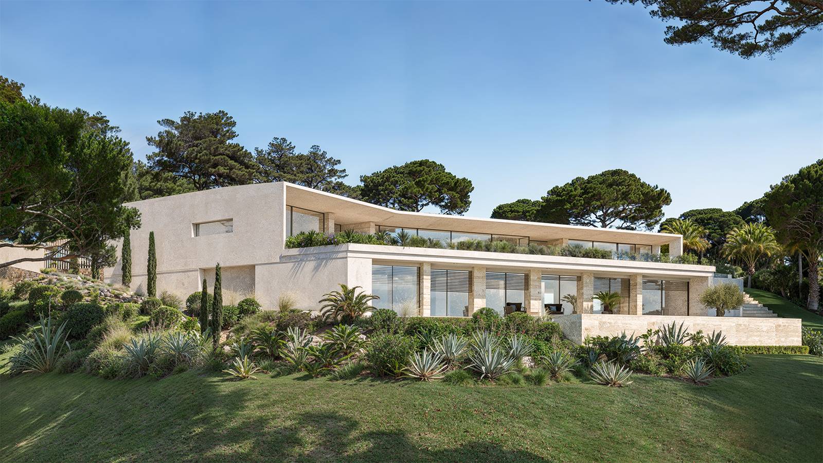 Architecte au Cap Negre pour villa contemporaine luxe
