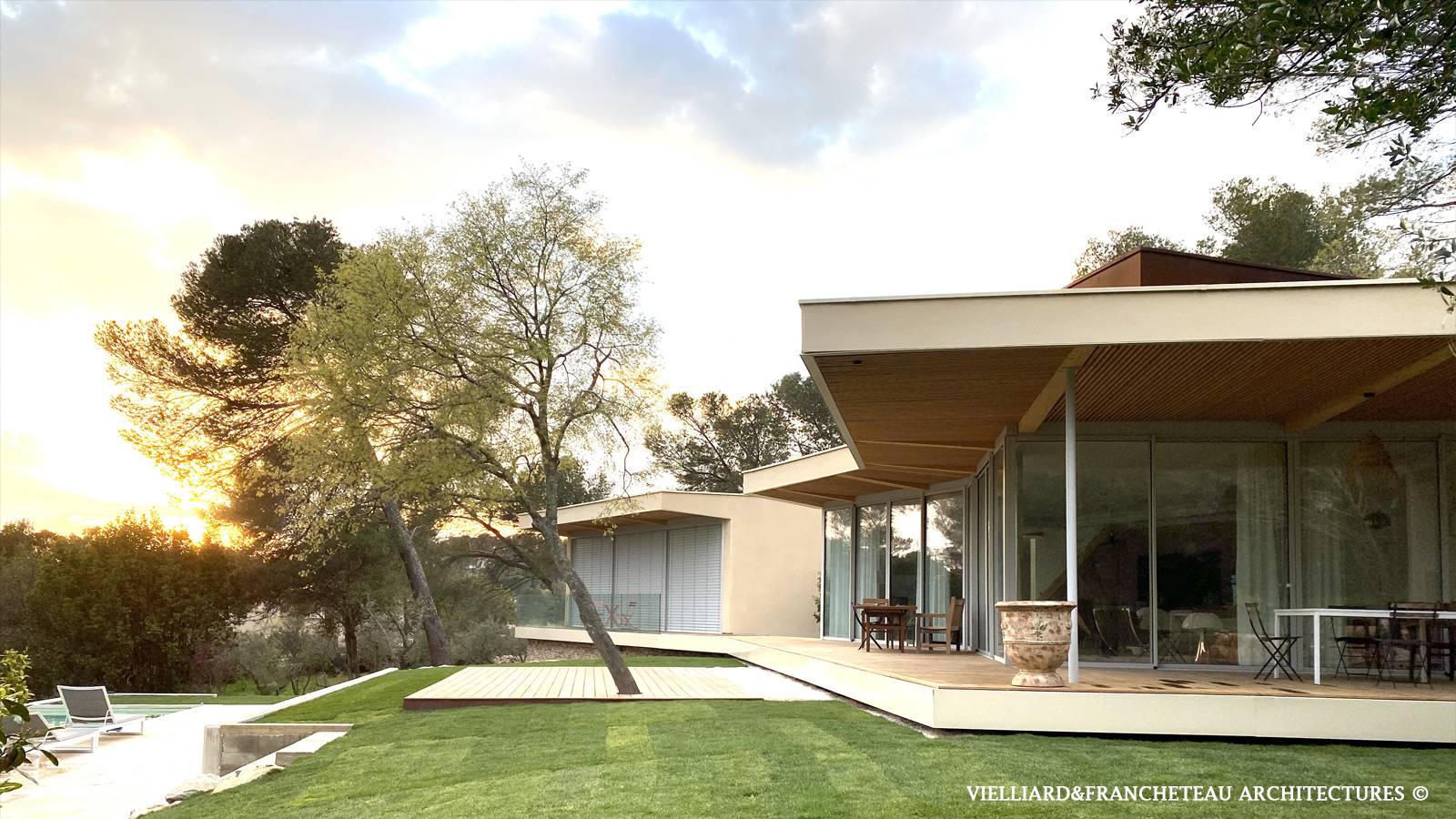 Thomas-Vielliard-architecte-spécialiste-maison-contemporaine-ossature-bois-rhone-alpes